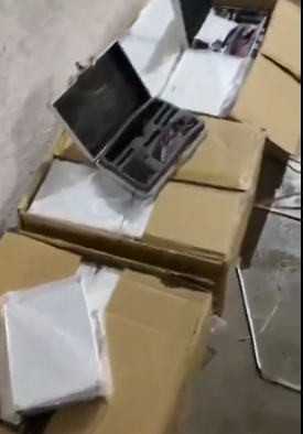 محاولة تهريب فاشلة… ضبط فان يحمل اجهزة ليزر حارقة (فيديو)