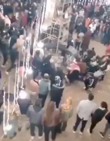 بالفيديو: عشرات الجرحى بانفجار "غامض" أثناء حفل زفاف في سوريا