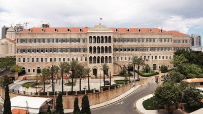 راتب الاستاذ المتقاعد بثمن فاتورة… إضراب تصاعدي يختبر جدّية الحكومة
