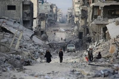 فاتورة الحرب ترتفع… إزالة أنقاض غزة 