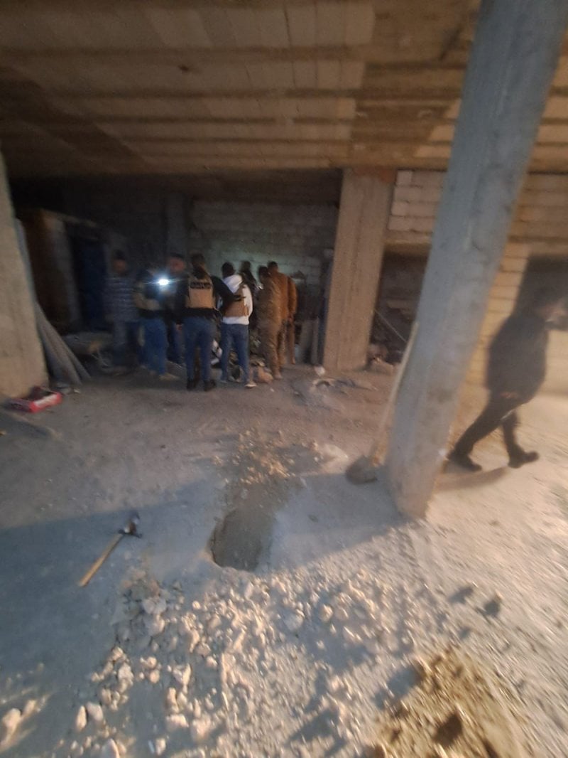 تواصل مباشر عبر الـVideocall... "الميكانيزم" يشرف على عمل "الجيش" في يانوح 