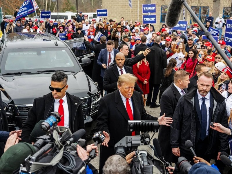 2.4 مليون كلمة... ترامب يحطّم الأرقام القياسية في الحديث إلى الصحافيين