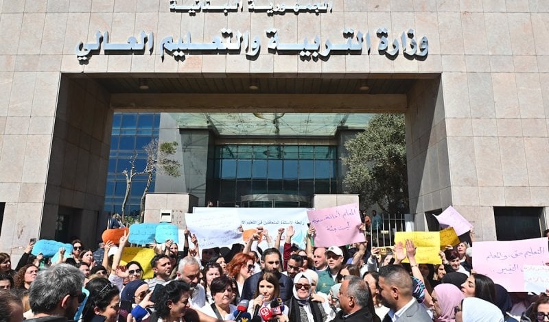 الأساتذة المتعاقدون يرفضون الإضراب… واتهام مباشر للروابط بالمحاصصة الحزبية