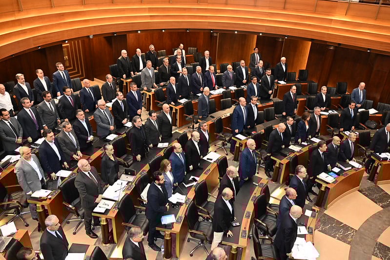 جلسة الغد معلقة على "حبال الإعتدال"؟