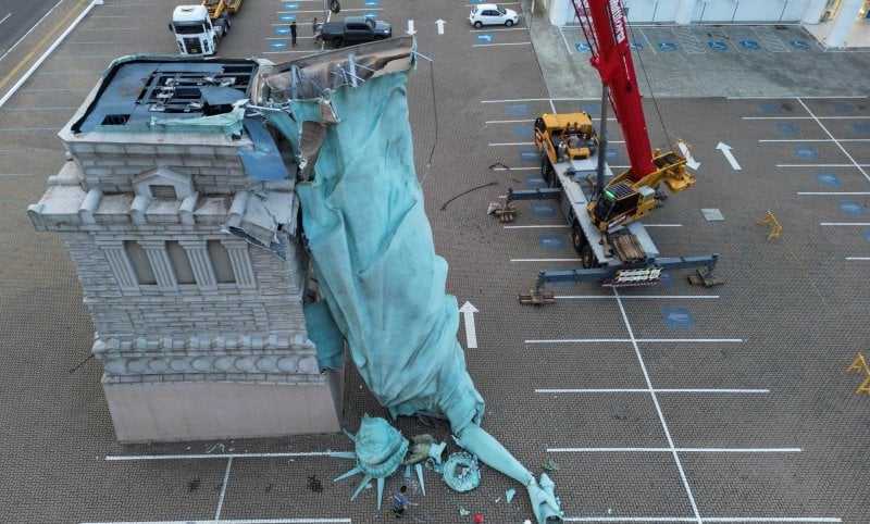 فيديو صادم يُسقط تمثال الحرية… والحقيقة تكشف!