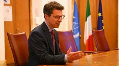 إطلاق نار غامض في ضاحية راقية… مقتل عالم نووي بارز!