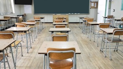 صُوّر داخل مدرسة في طرابلس... تحقيق بشأن فيديو مسيء لعيد الميلاد