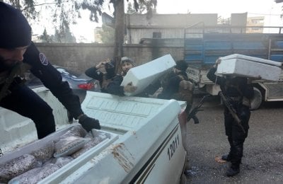 مروّج في حماة... الأمن السوري يضبط أكثر من مليون حبة كبتاغون (صور)