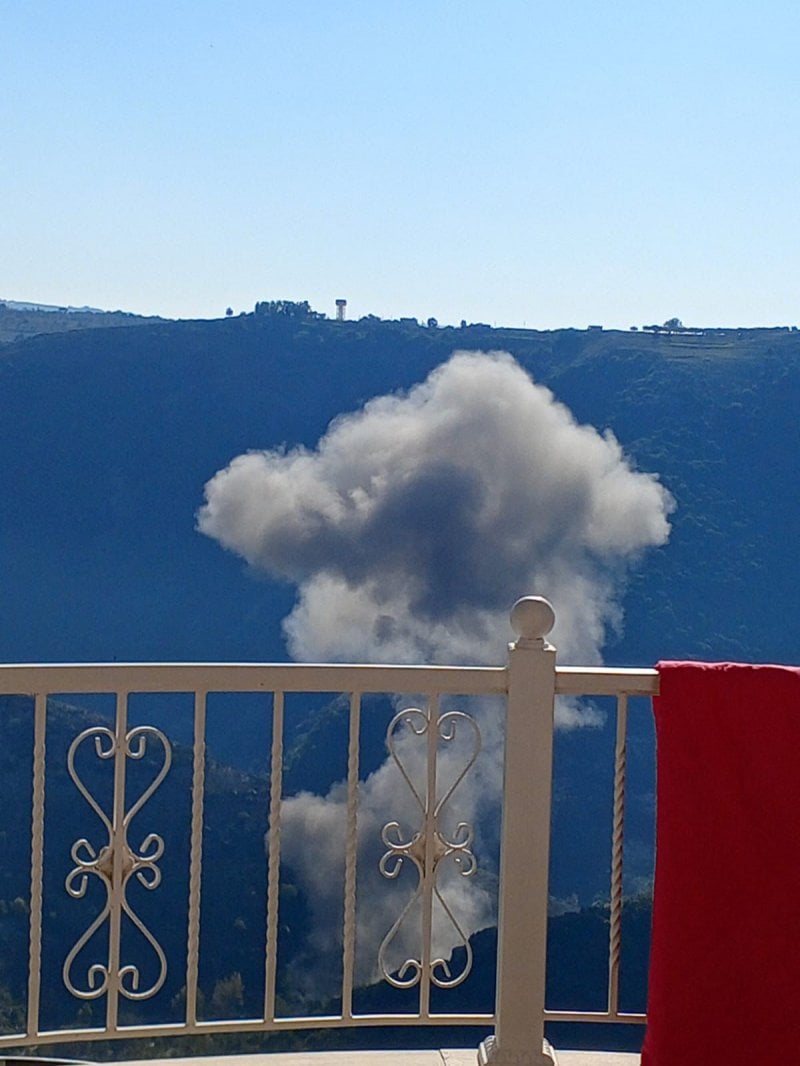 داخل معسكر لحزب الله... اسرائيل تزعم تدمير منشآت ومنصات إطلاق 