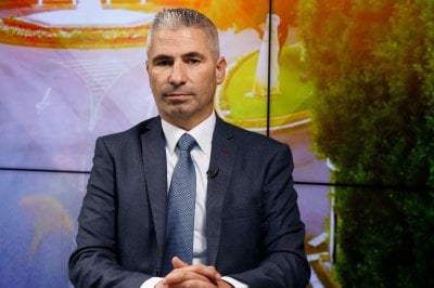 تسجيلات فاضحة لـ 