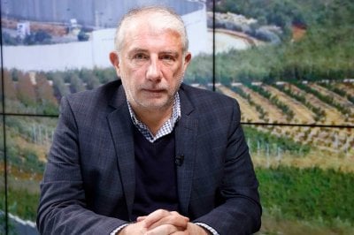 تسريبات جديدة لبشار مع عشيقاته- كوماندوس الشرع وصل الى الضاحية- الحرب قادمة- الجاسوس ابو عمر سيفضحكم
