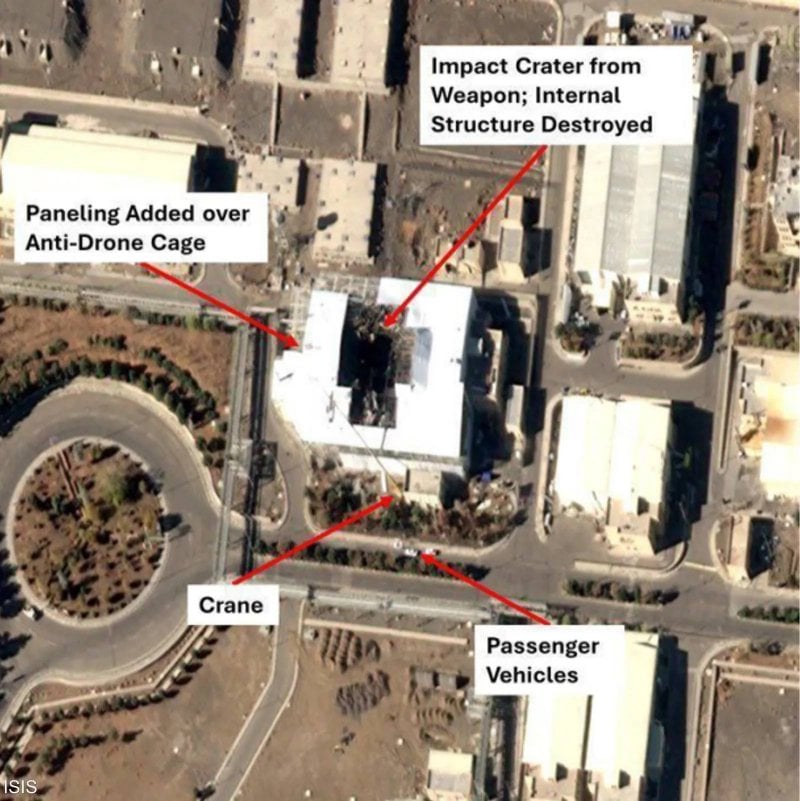صور أقمار صناعية تكشف تحرّكًا جديدًا… ألواح تغطي أجزاء متضررة في نطنز