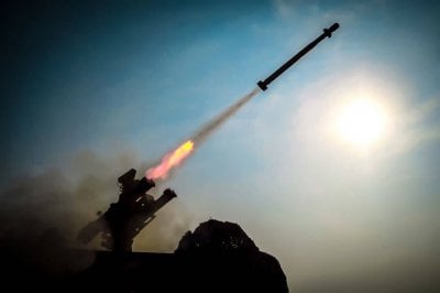 مناورات صاروخية من الداخل الإيراني… تحرّك عسكري في أكثر من مدينة