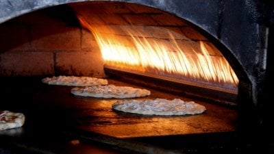 أشهر أفران لبنان تغشّكم… جبنة 