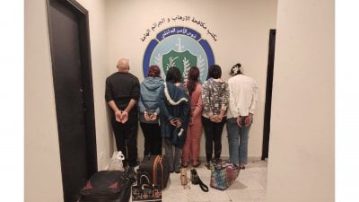 بجرم ممارسة أعمال الدعارة… 