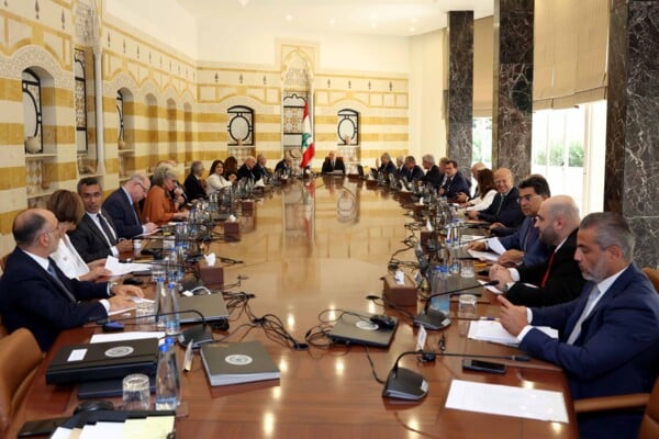 مراكز "دسمة"