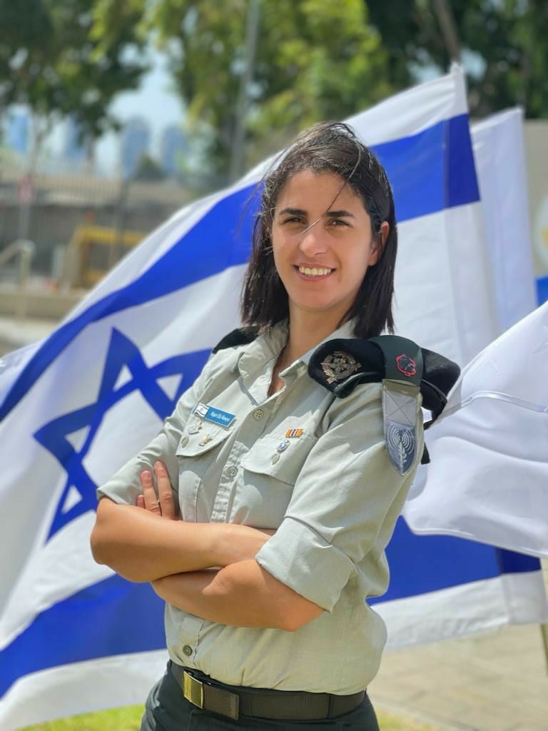 بالفيديو: “الكابتن إيلا” تردّ على من يشكك في أنوثتها