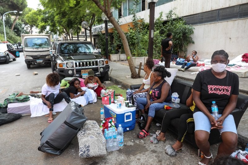 تعميم قضائي يُعطي الحماية القانونية لعاملات المنازل الاجنبيات