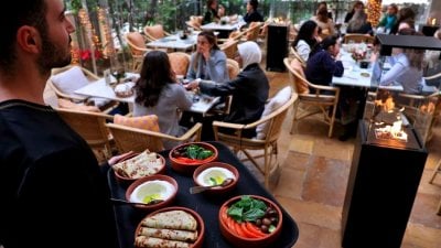 اقتصاد الأعياد… حركة اقتصادية لافتة ولكن!
