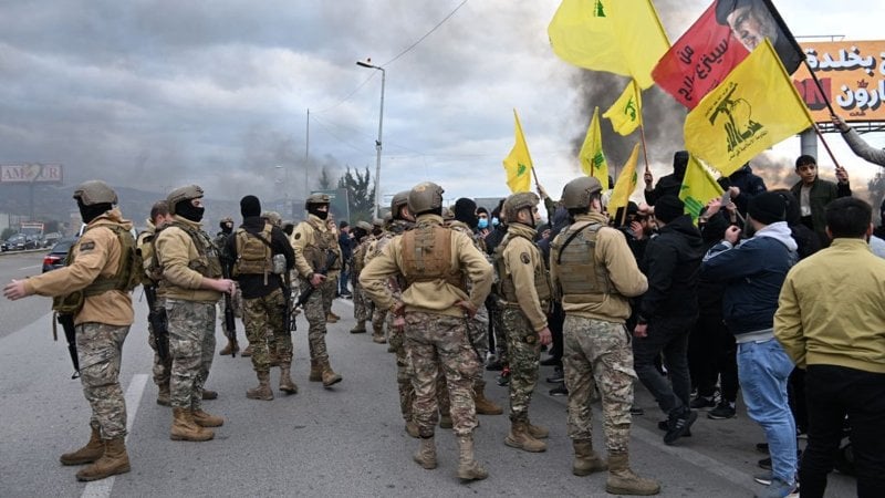 محاولة رسمية لشيطنة المقاومة... الصدام بين الجيش والحزب واردة في شمال الليطاني؟