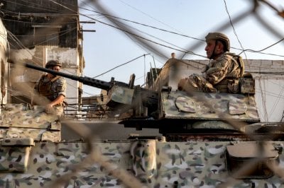 مداهمة في حورتعلا… إليكم ما عثر عليه 