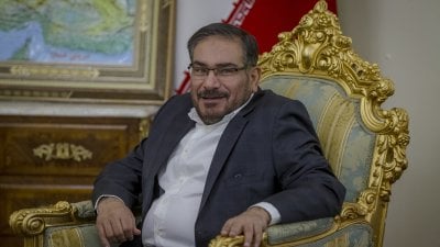 بعد تهديد ترامب لإيران… مستشار خامنئي يخرج عن صمته