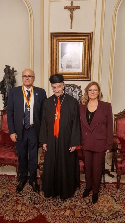 تقديرًا لدعمه المستدام… الراعي يكرّم فادي رومانوس (صور)