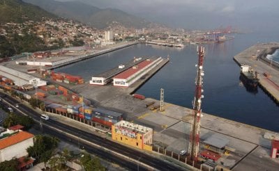 ضربة غير مسبوقة… الاستخبارات الأميركية تستهدف ميناءً فنزويليًا