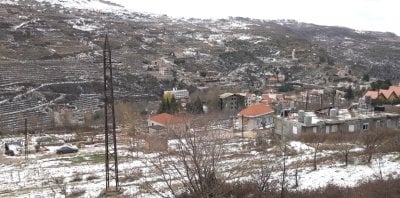 لبنان يكتسي اللون الأبيض
