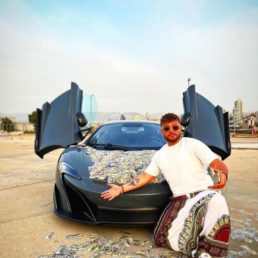 ابتزاز رجال أعمال...BeirutBillionaire  في قبضة الامن