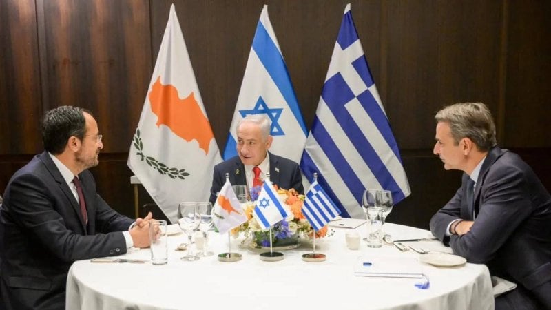 تعاون عسكري ثلاثي… إسرائيل تكشف عن خطة مع اليونان وقبرص