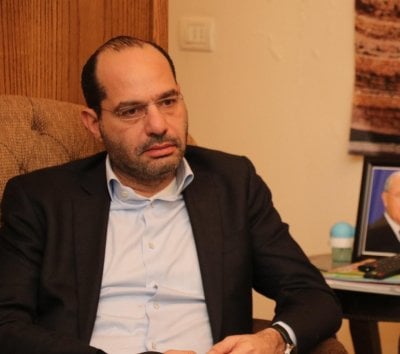 بعد ربط اسمه بـ“أبو عمر”… مراد يخرج عن صمته