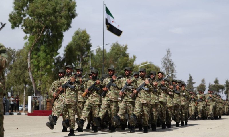 عملية أمنية شرق حلب… الجيش السوري يعتقل 8 أشخاص مرتبطين بالنظام السابق