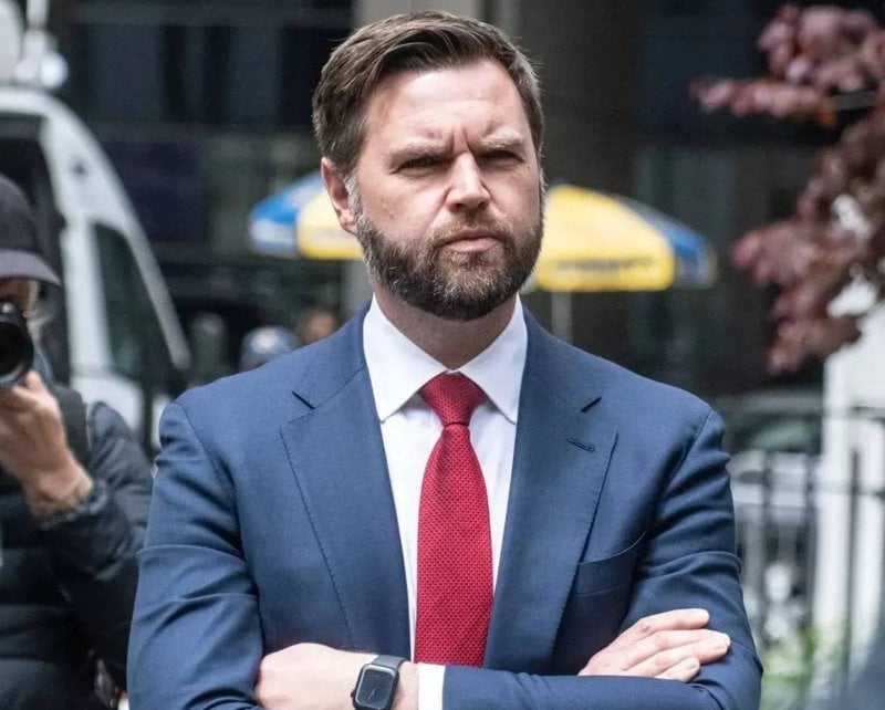 حادثة أمنية تستهدف منزل نائب الرئيس الأميركي… والسلطات تتحرّك