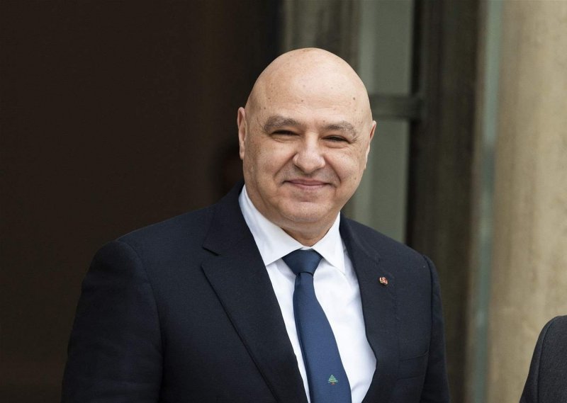 عون إلى قبرص للمشاركة في احتفال رئاسة الاتحاد الأوروبي