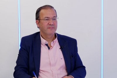 أحادية متوحشة تقود العالم إلى 2027 الحاسم: أسطول بحري غامض يفاجئ الجميع وغرينلاند تخبئ أسرارًا
