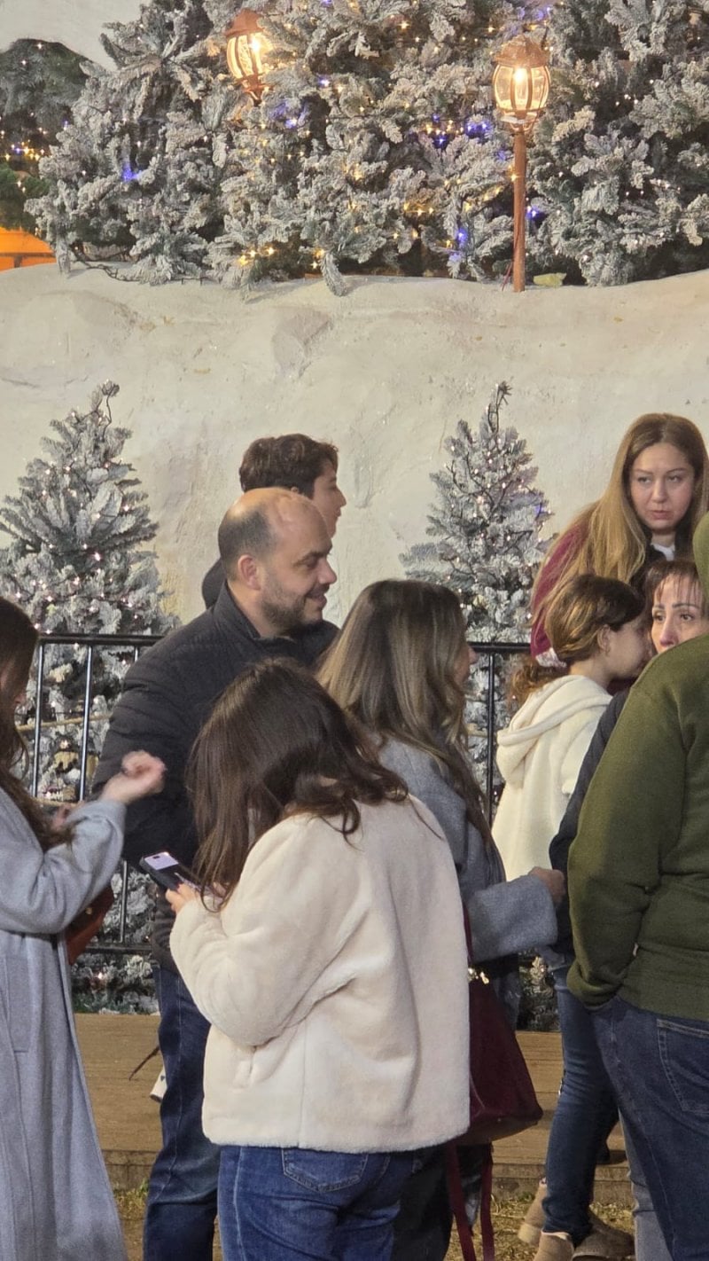 نائب القوات عند شجرة باسيل (فيديو)