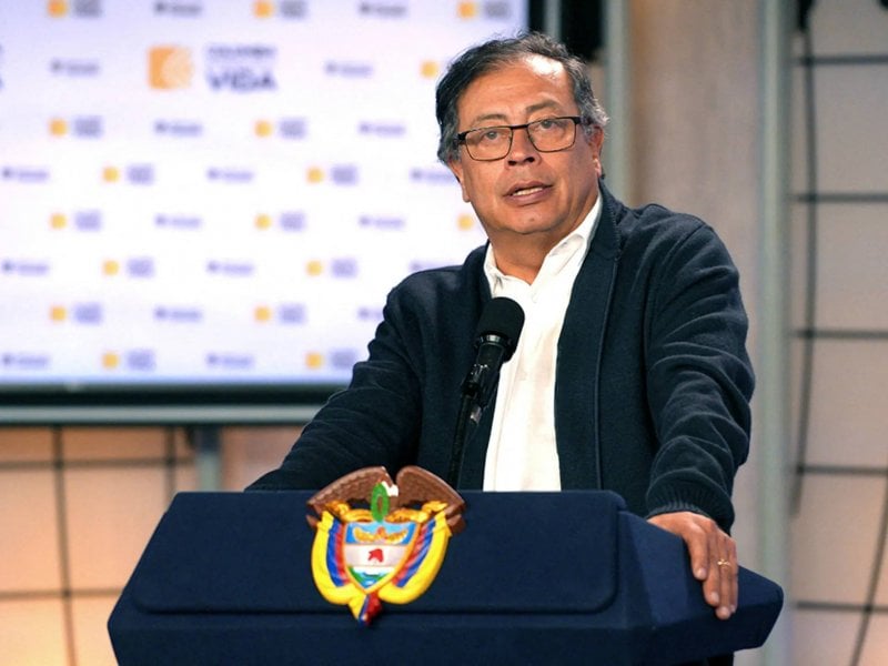 رئيس كولومبيا يفجّرها: أباطرة المخدرات في دبي وميامي وليس في الجبال