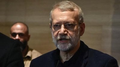 لاريجاني: إيران في خضم 