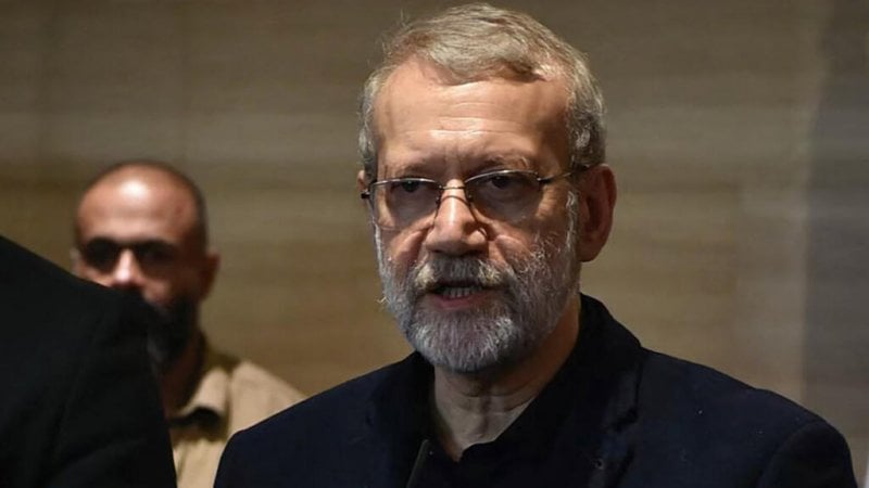لاريجاني: إيران في خضم "حرب"… ويحذّر من خطر داخلي