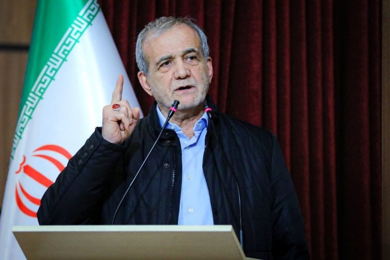 "زرع الفوضى"… بزشكيان يتهم أميركا وإسرائيل بتحريض "مثيري الشغب"