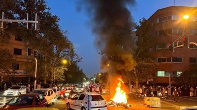 مع اتساع الاحتجاجات... إيران بلا إنترنت!