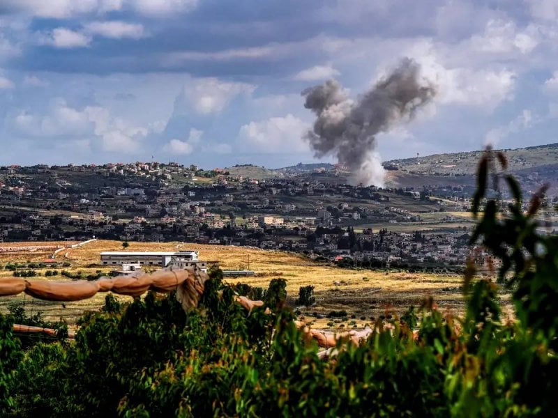 25 غارة في يوم عاصف... رسالة إسرائيلية "ثلاثية الأبعاد" إلى الدولة!