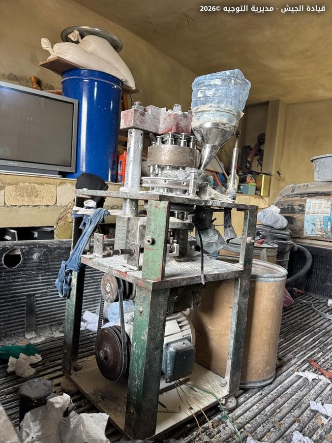 عمليات دهم في الهرمل… "الجيش" يضبط معملًا لتصنيع المخدّرات