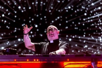 خطوة تحسب للشركة المنظمة: حفلة الكاهن البرتغالي قائمة اليوم… ولكن!
