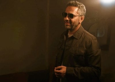 شاكر يروي حكايته في حضرة الاستجواب
