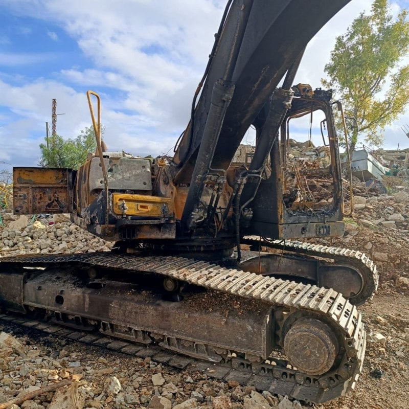 تصعيد ميداني في الجنوب... مسيّرة إسرائيلية تستهدف حفّارة بمارون الرأس