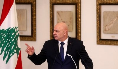 مشروع خلاف بين الرئيس والحزب
