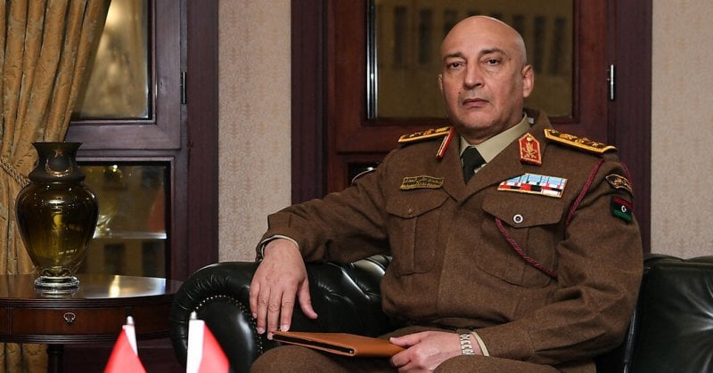 مضيفة طيران في دائرة الشبهات… تفاصيل جديدة في سقوط طائرة رئيس الأركان الليبي