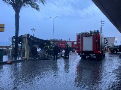 حريق قرب محطة وقود في عمشيت… والدفاع المدني يسيطر عليه سريعًا